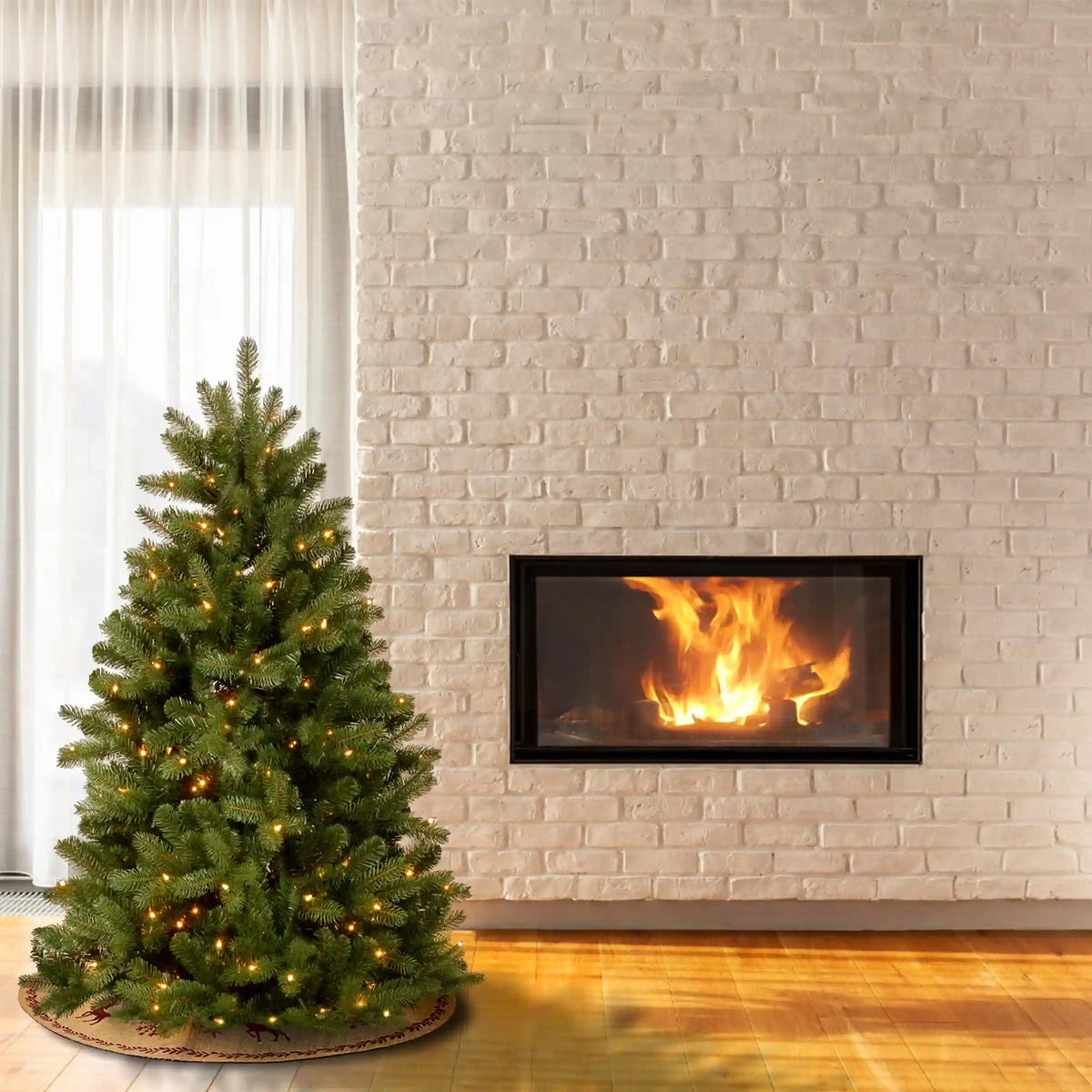 4.5 ft. Pre-Lit Newberry Spruce Tree with Dual Color LED Lights, Plug-In