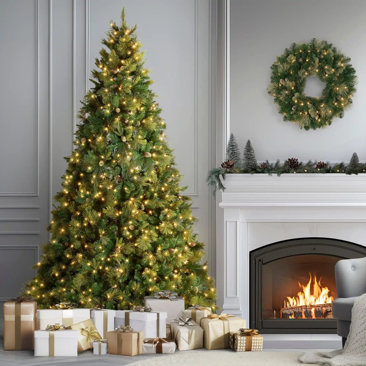 9 ft. Pre-Lit Carolina Pine Hinged Tree  900 Clear Lights