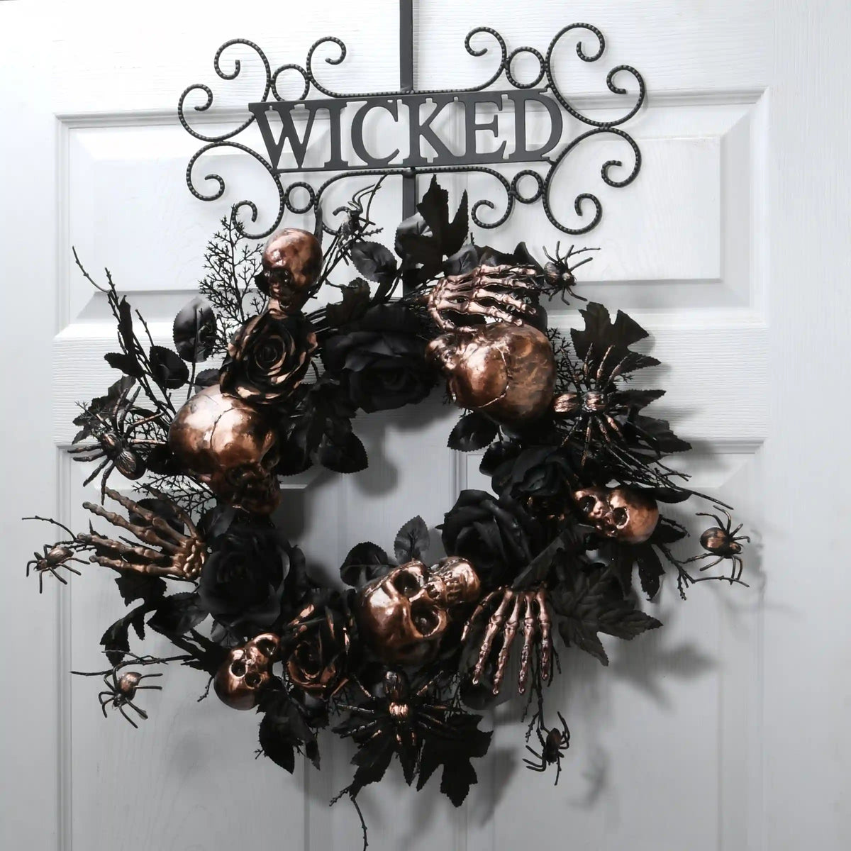 18 in. Halloween Wicked Wreath Hanger