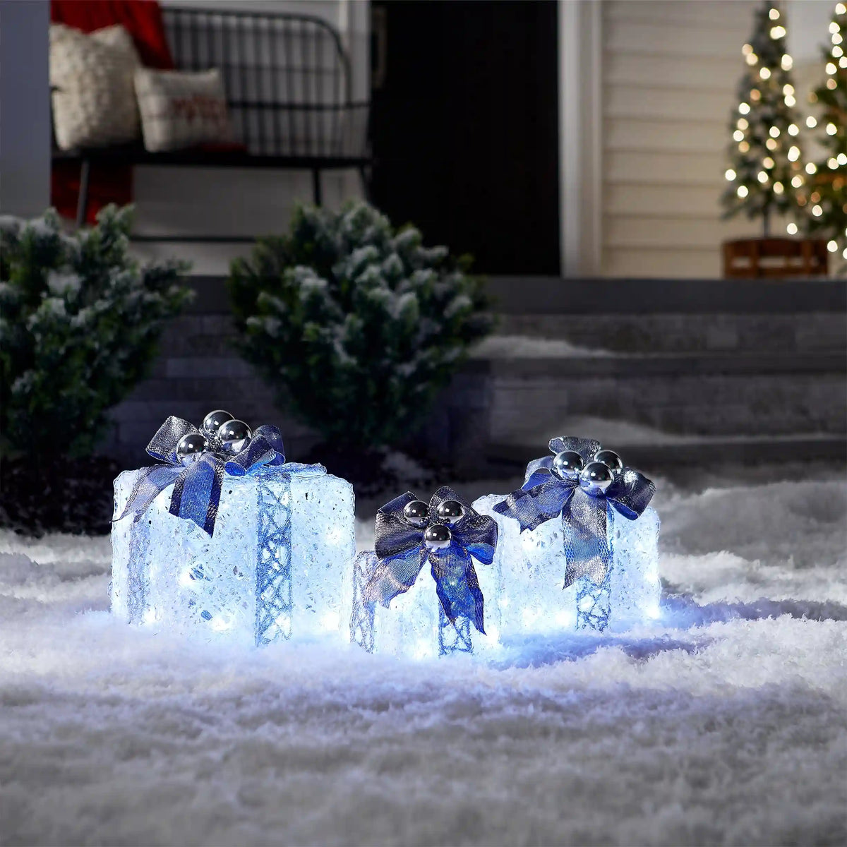Pre-Lit Decorated White Gift Box Assortment, Plug-In