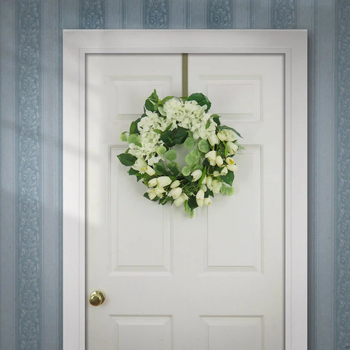 22 in. Spring Wreath with Tulip and Buttercup Blooms