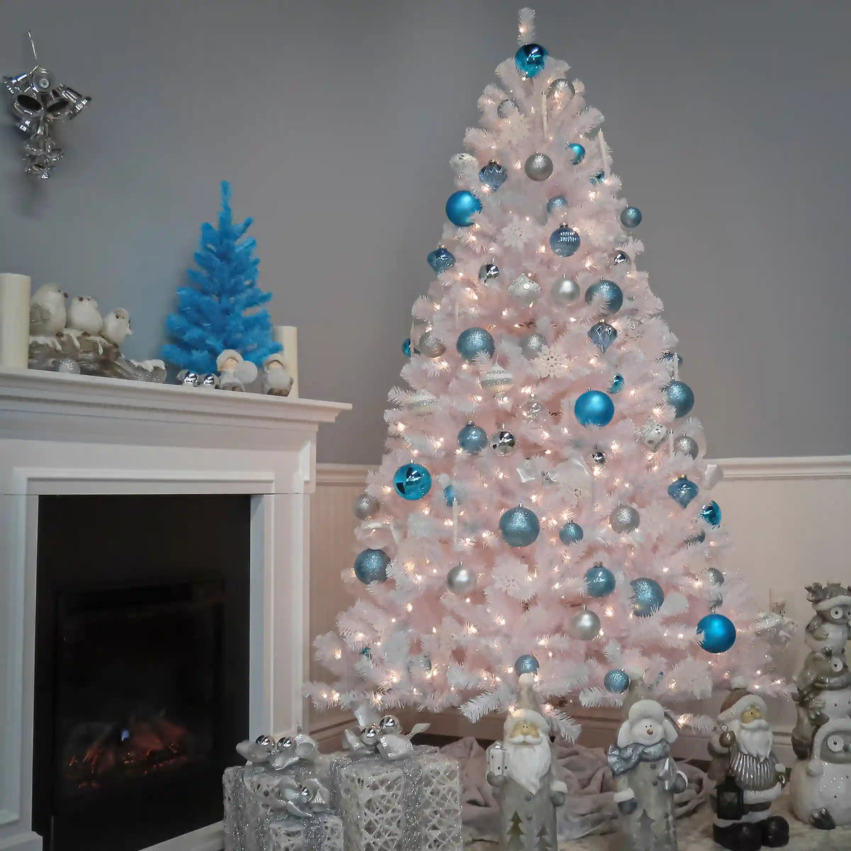 9 ft. Pre-Lit North Valley Spruce White Tree with Clear Lights, Plug-In