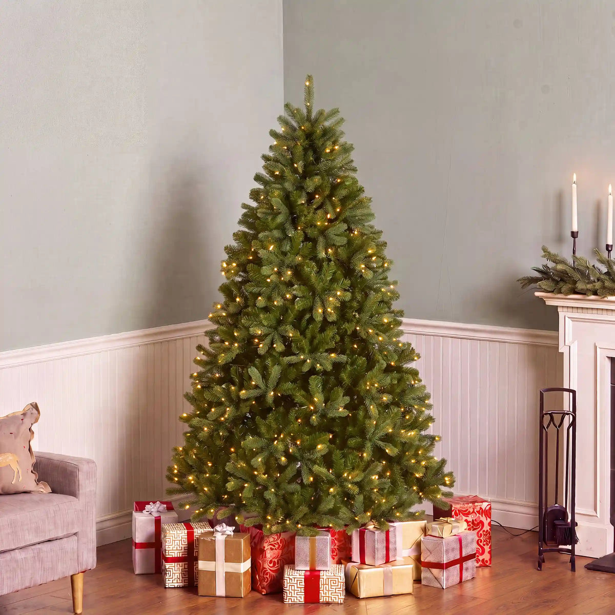 6 ft. Pre-Lit Downswept Douglas Fir Hinged Tree with Clear Lights, Plug-In