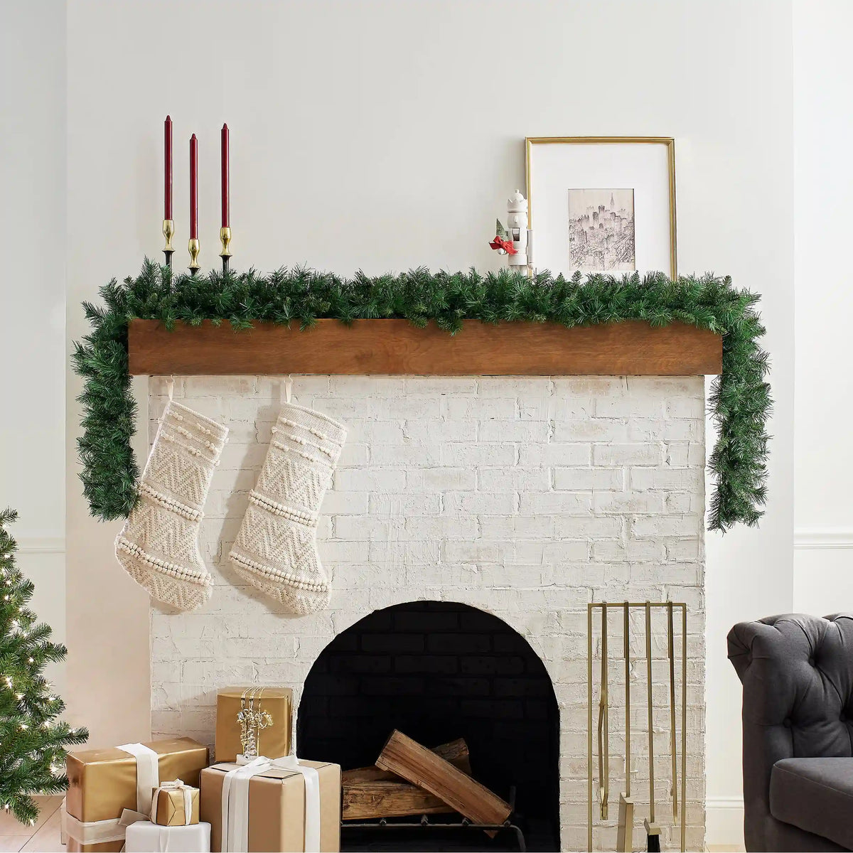 9 ft. Winchester Pine Garland